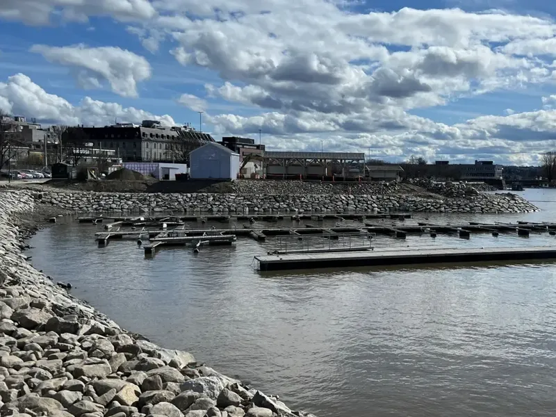 Byggeplass på Mjøsfronten