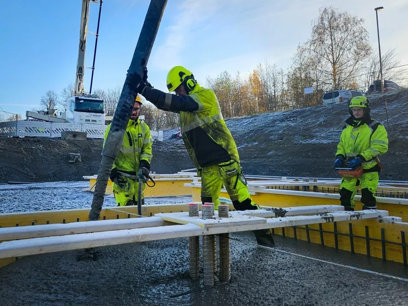 I byggingen av nye Charlottenlund kirke i Trondheim har entreprenørselskapet HENT tatt i bruk evoZero. Foto: HENT.