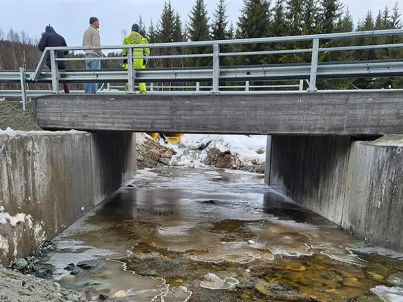Nye Storbekkbrua langs Fv.6170 Lommundalsvegen