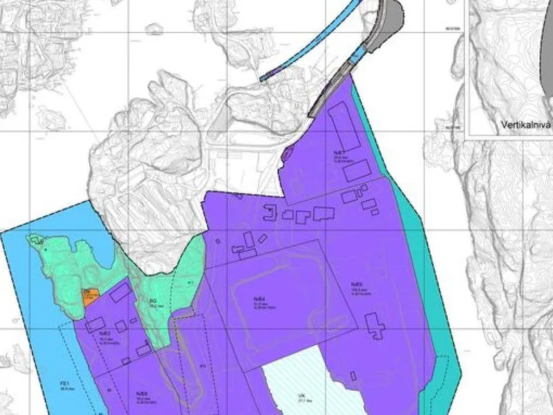Plankart for plan 418 i Dal og Haugsstølen næringsområde. Kartet viser reguleringsplan med ulike soner fargekodet: lilla områder for næringsbebyggelse, turkise områder for landbruks-, natur- og friluftsområder, og blå områder for bruk og vern av sjø og vassdrag. Et trafikkområde er markert med grått. Planområdet ligger langs en veg som strekker seg fra nord til sør. Detaljtegninger i høyre hjørne viser vertikalnivåer på tre broer. Tegnforklaring og plandata er inkludert nederst til høyre.