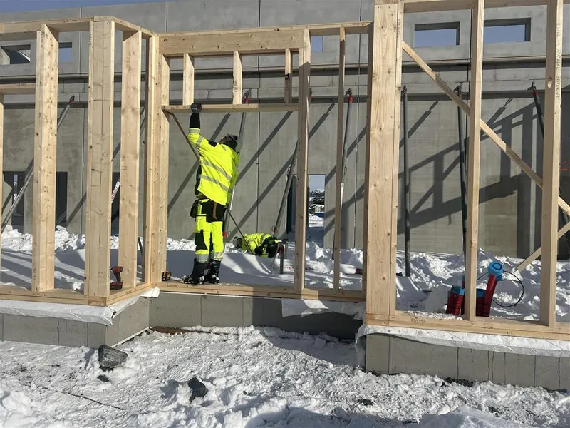 Arbeidet med ny brannstasjon i Aksdal er godt i gang  - Klikk for stort bilde